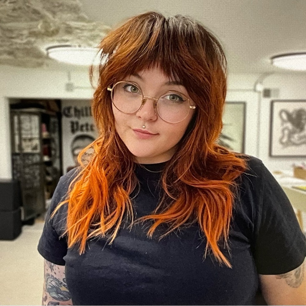 Meet your Posher, Angela
